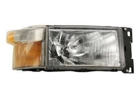 Headlight R/H to Suit Scania R