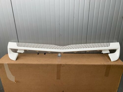 Front Upper Grill to suit Mercedes Actros MP4